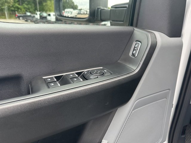 New 2026 Ford F550 4x4 Supercab Super Duty image 14