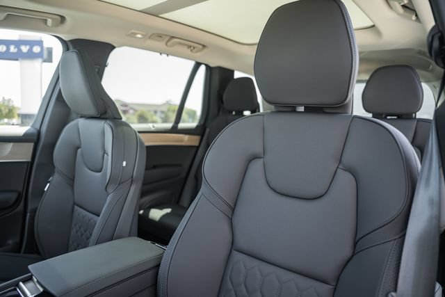 New 2027 Volvo XC90 B6 Plus AWD/4WD image 38