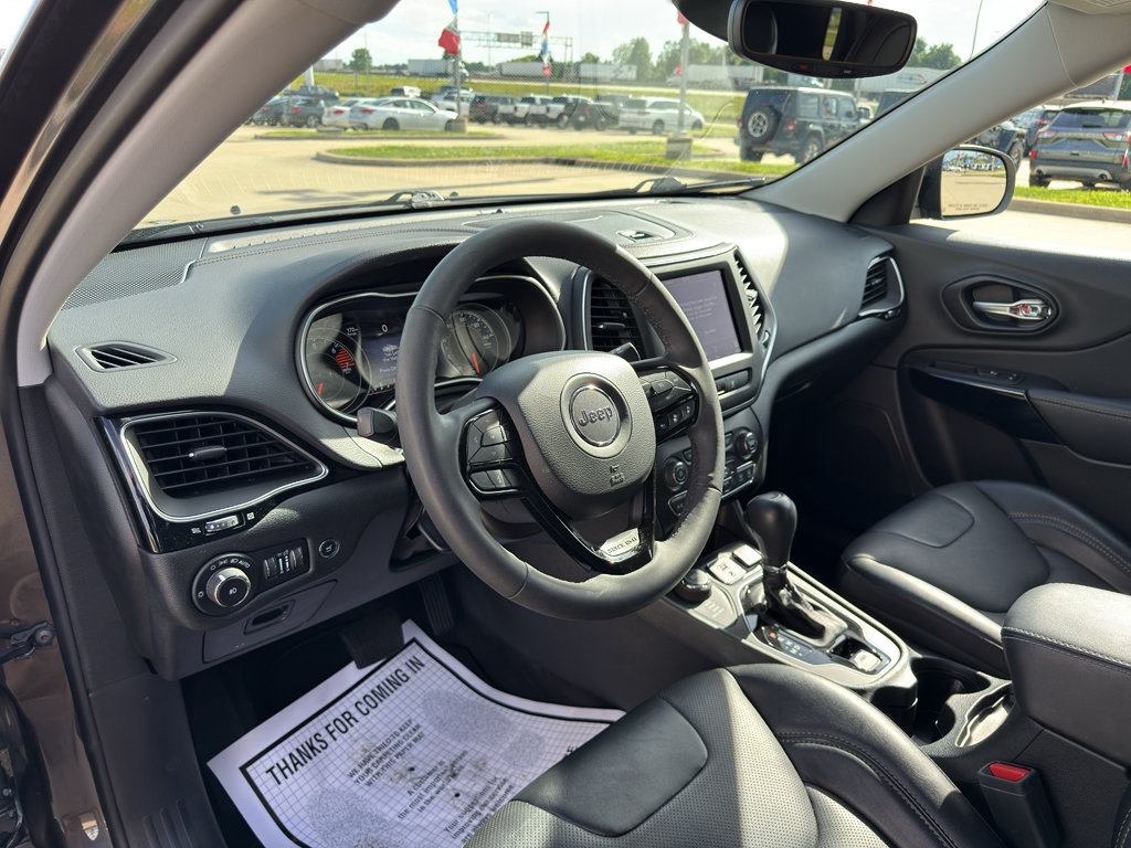 Used 2023 Jeep Cherokee Altitude Lux AWD/4WD image 9