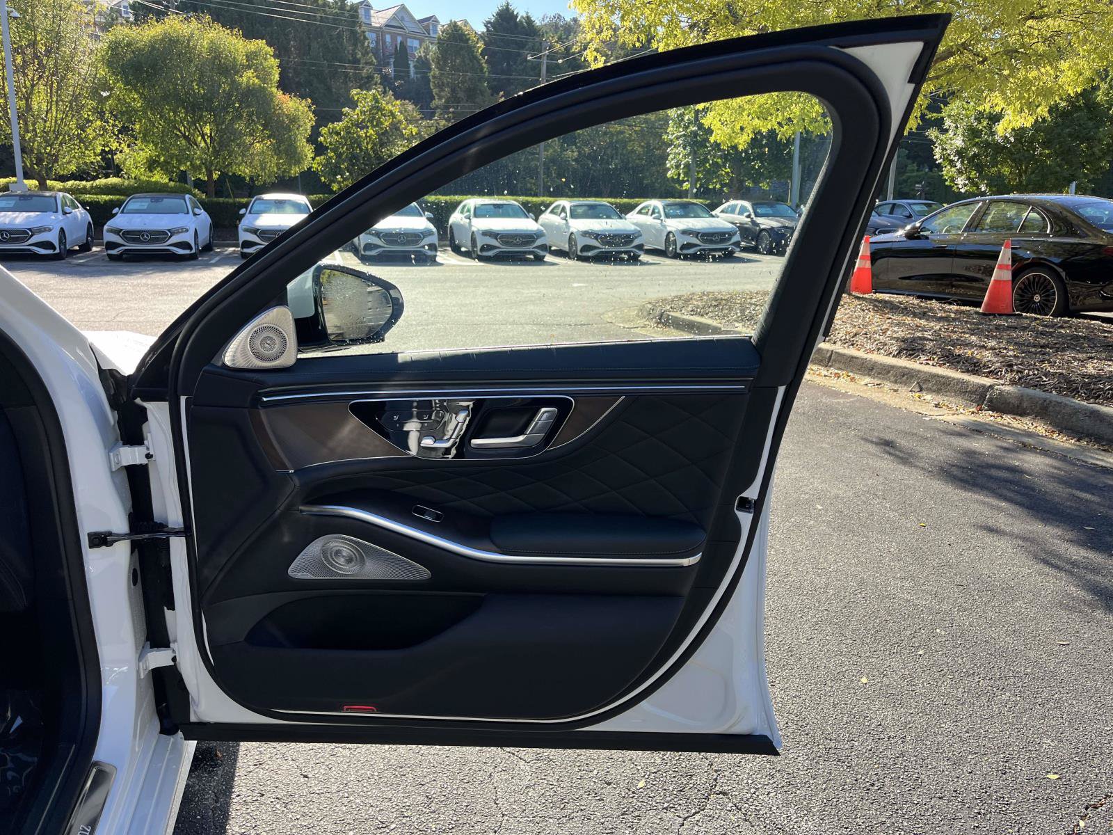 New 2027 Mercedes-Benz S 580 4MATIC Sedan image 46