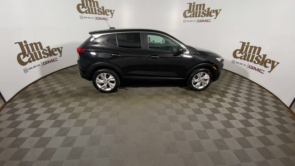 Certified 2024 Buick Encore GX Preferred w/ Comfort Package FWD image 9
