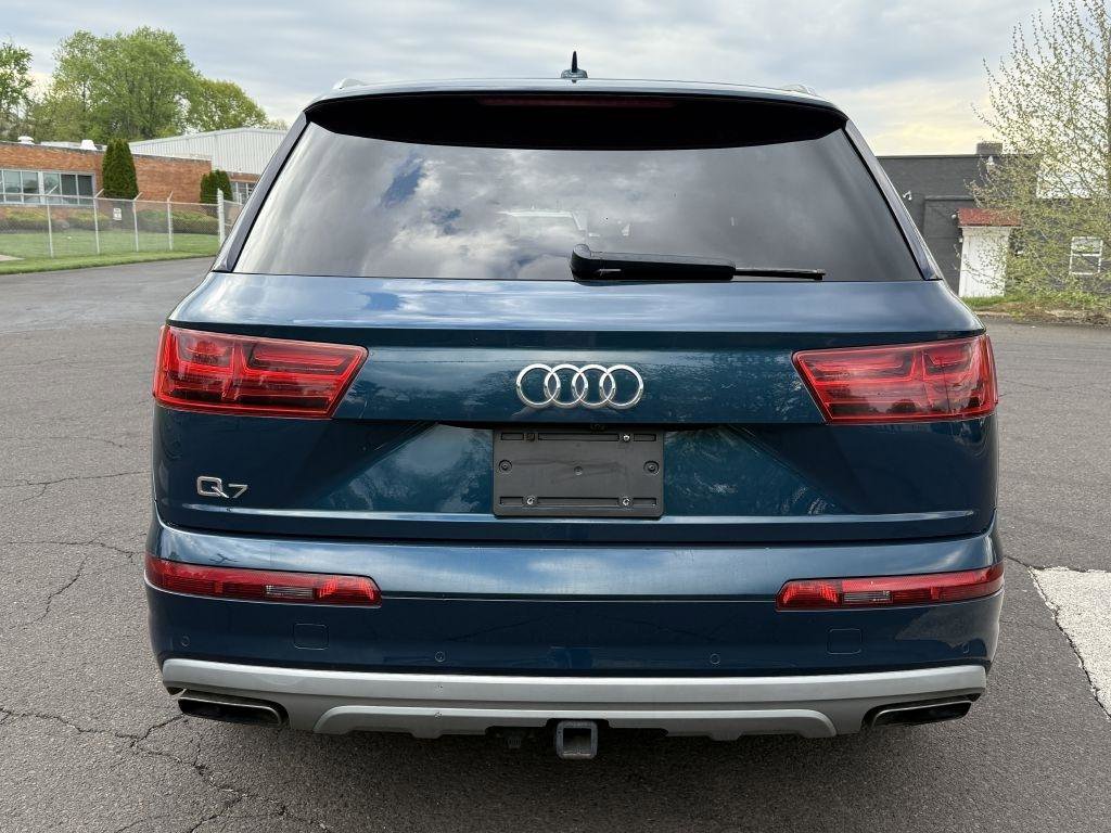 Used 2019 Audi Q7 3.0T Prestige AWD/4WD image 10