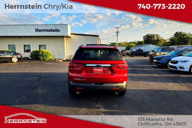 Used 2022 Chevrolet Traverse LT w/ LT Premium Package AWD/4WD image 35