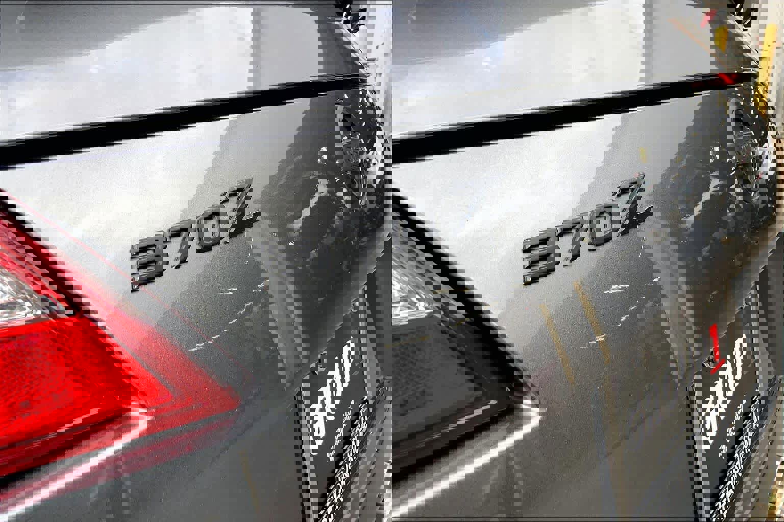 Used 2016 Nissan 370Z w/ Sport Package image 27