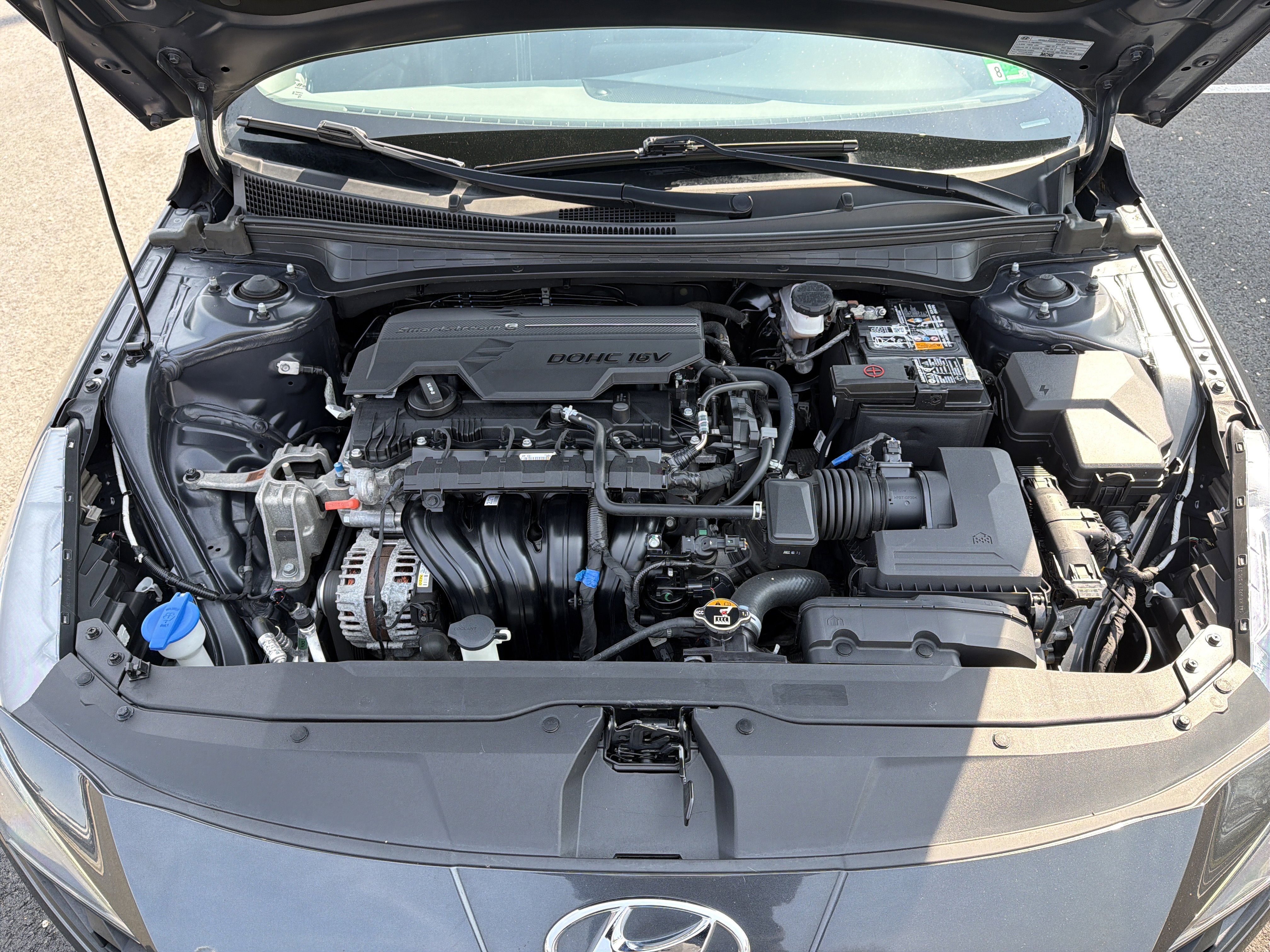 Used 2023 Hyundai Elantra SEL image 32