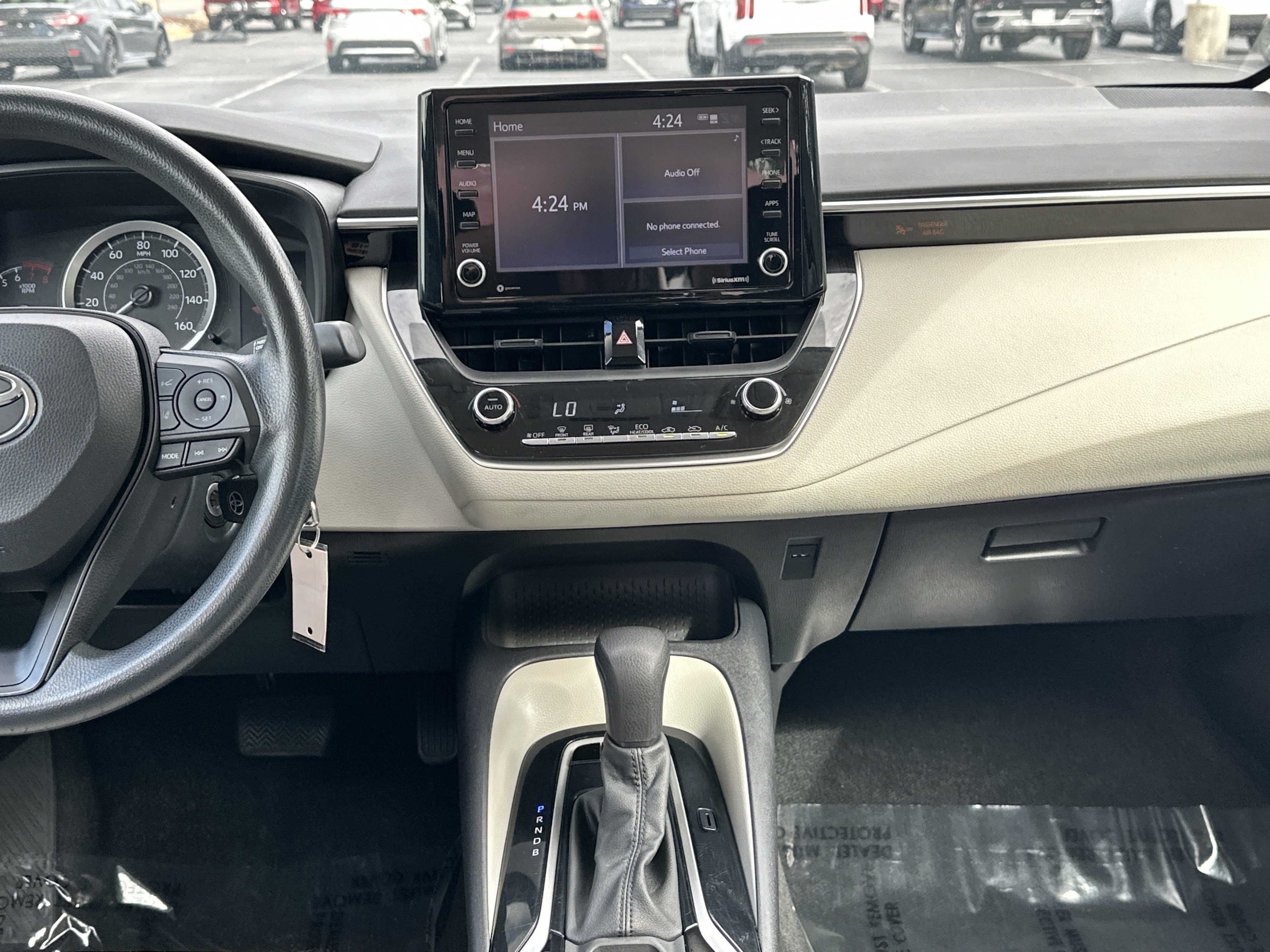 Used 2022 Toyota Corolla LE FWD image 30