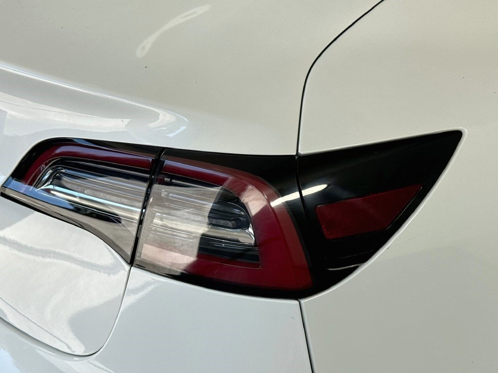 Used 2020 Tesla Model 3 Standard Range Plus RWD image 31