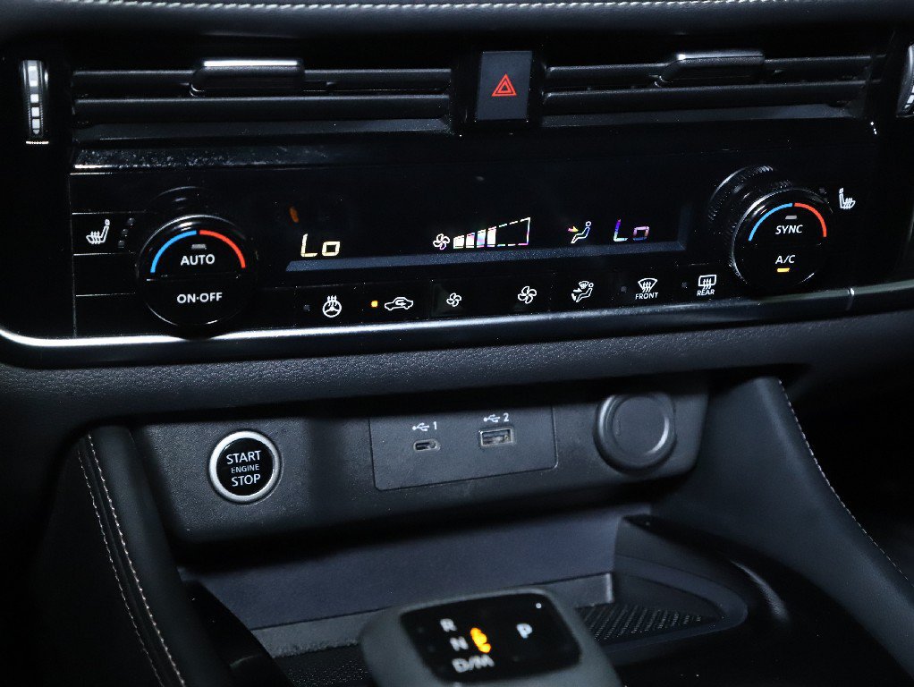 Certified 2023 Nissan Rogue SL AWD/4WD image 29