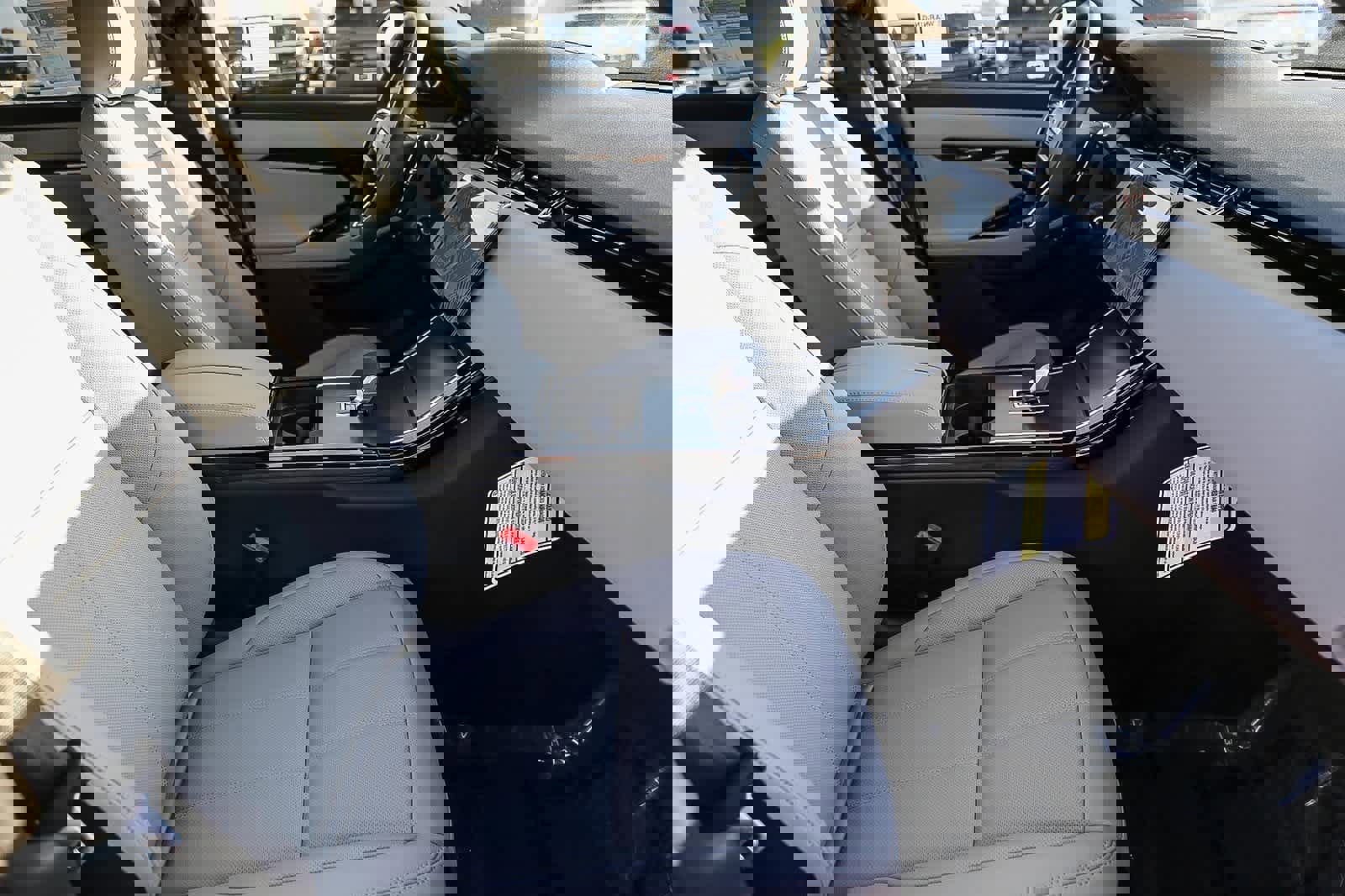 New 2026 Land Rover Range Rover Evoque S image 16