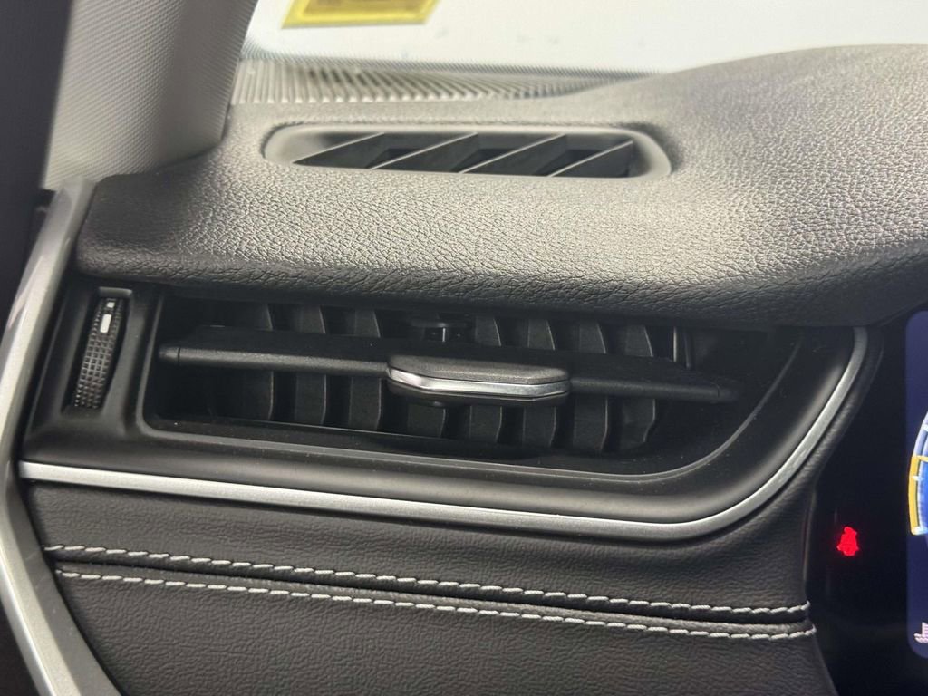 Used 2023 Jeep Grand Cherokee L Laredo w/ Luxury Tech Group I image 29