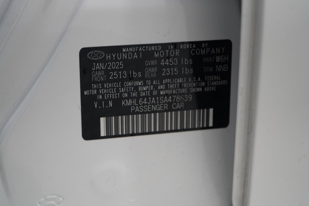 Used 2025 Hyundai Sonata SEL FWD image 32