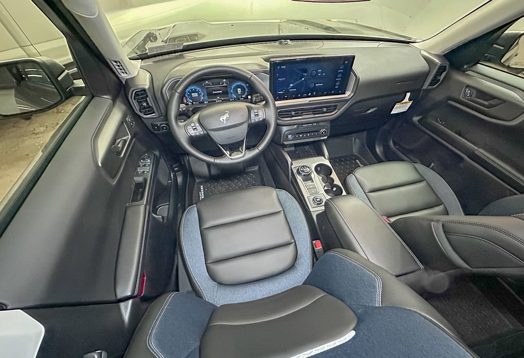 New 2025 Ford Bronco Sport Outer Banks w/ Outer Banks Tech Package+ AWD/4WD image 9