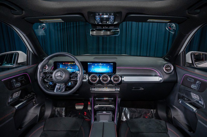 Certified 2025 Mercedes-Benz GLB 35 AMG 4MATIC image 14