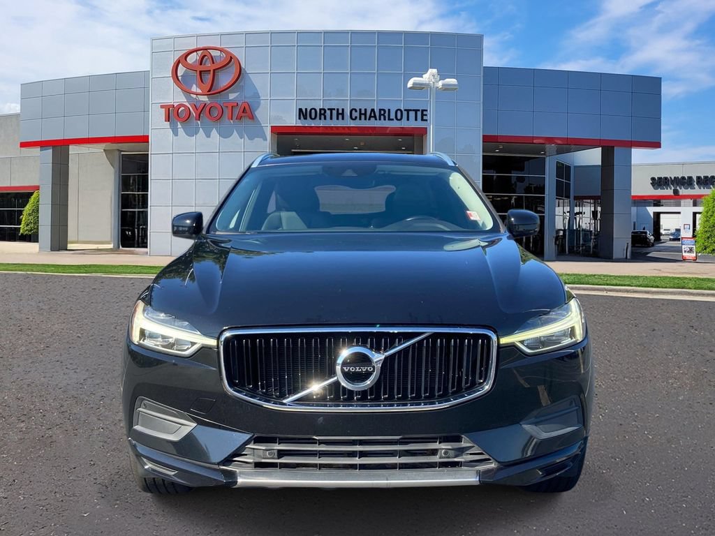 Used 2019 Volvo XC60 T6 Momentum w/ Premium Package AWD/4WD image 2