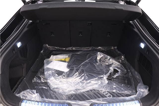 Used 2025 Audi A5 2.0T Premium Plus w/ Premium Plus image 14