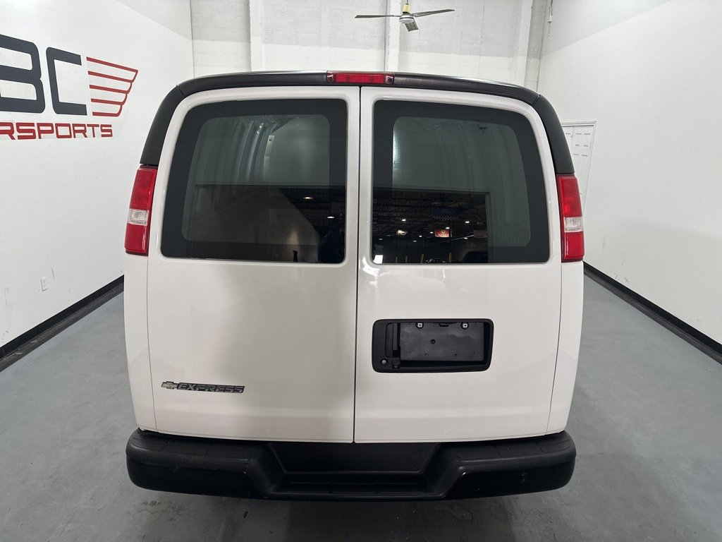 Used 2020 Chevrolet Express 2500 image 7