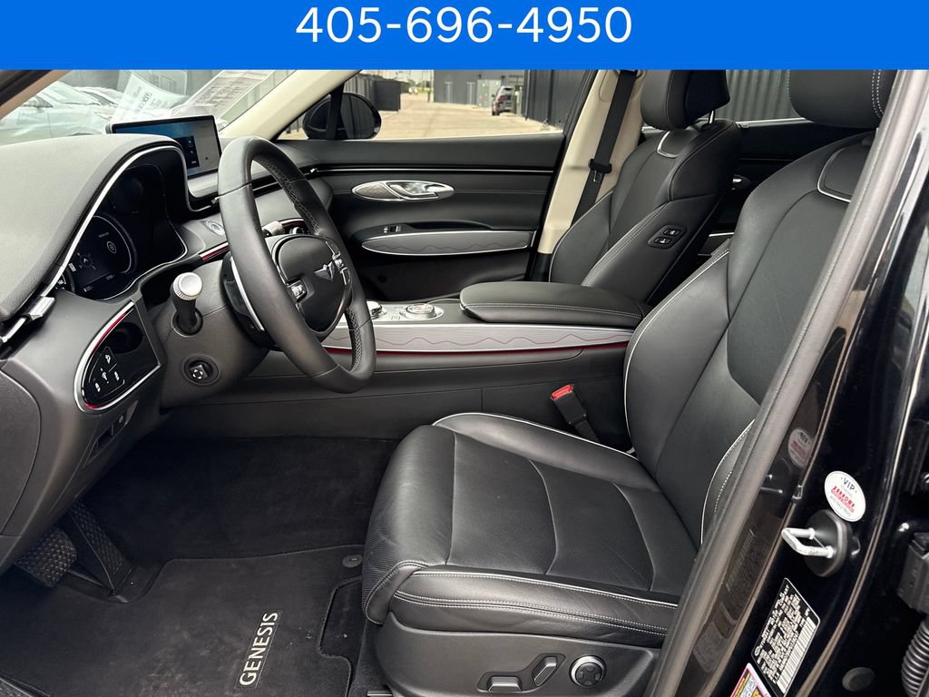 Used 2023 Genesis GV70 2.5T w/ Advanced Package AWD/4WD image 11