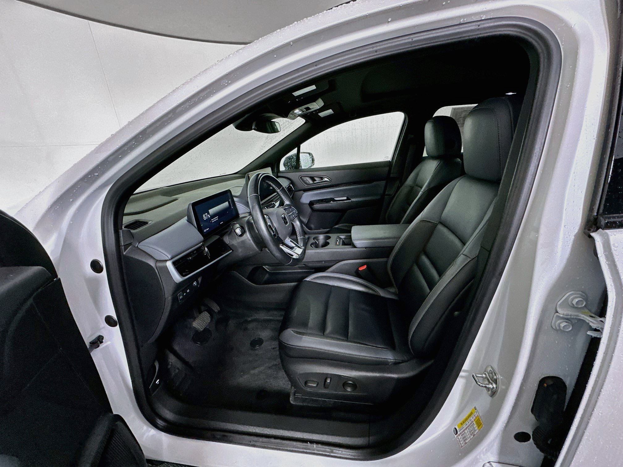 Used 2024 Honda Prologue Touring image 13