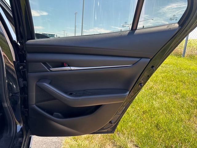 Used 2020 MAZDA MAZDA3 Sedan w/ Select Package FWD image 16