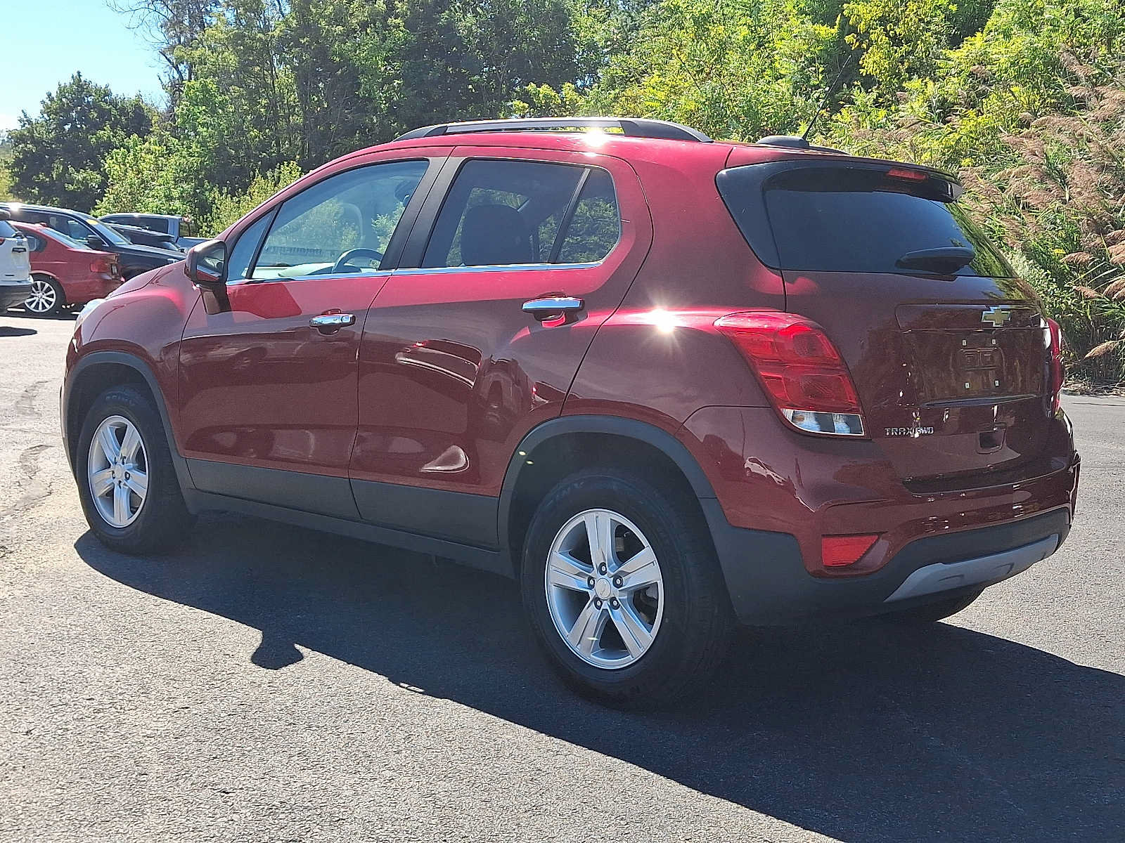 Used 2019 Chevrolet Trax LT w/ LT Convenience Package AWD/4WD image 4