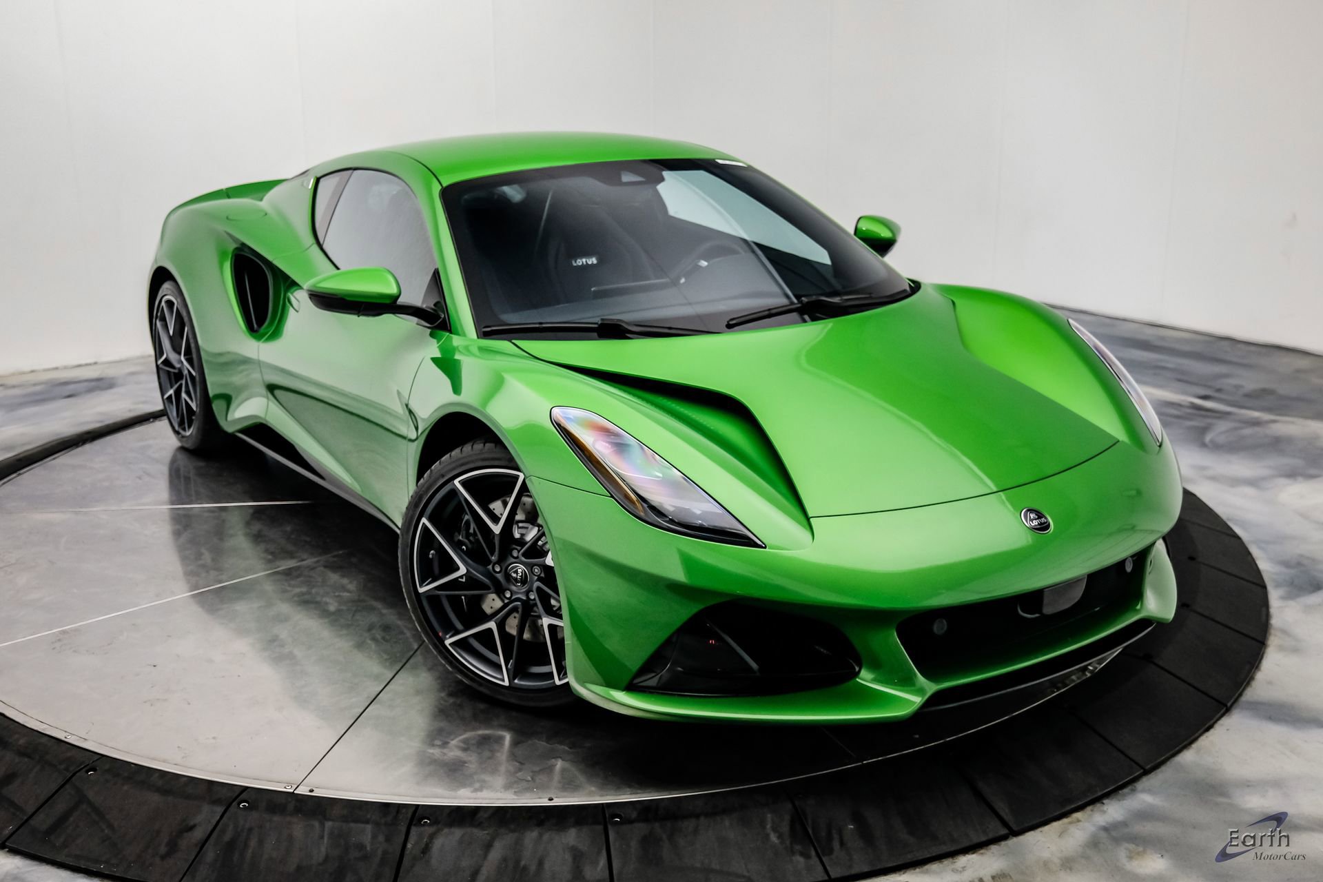 New 2026 Lotus Emira V6 SE RWD image 25