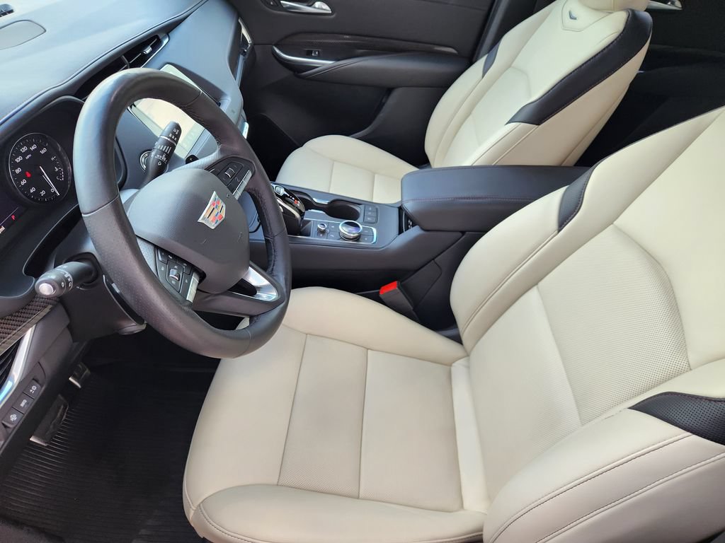 Used 2021 Cadillac XT4 Sport AWD/4WD image 13