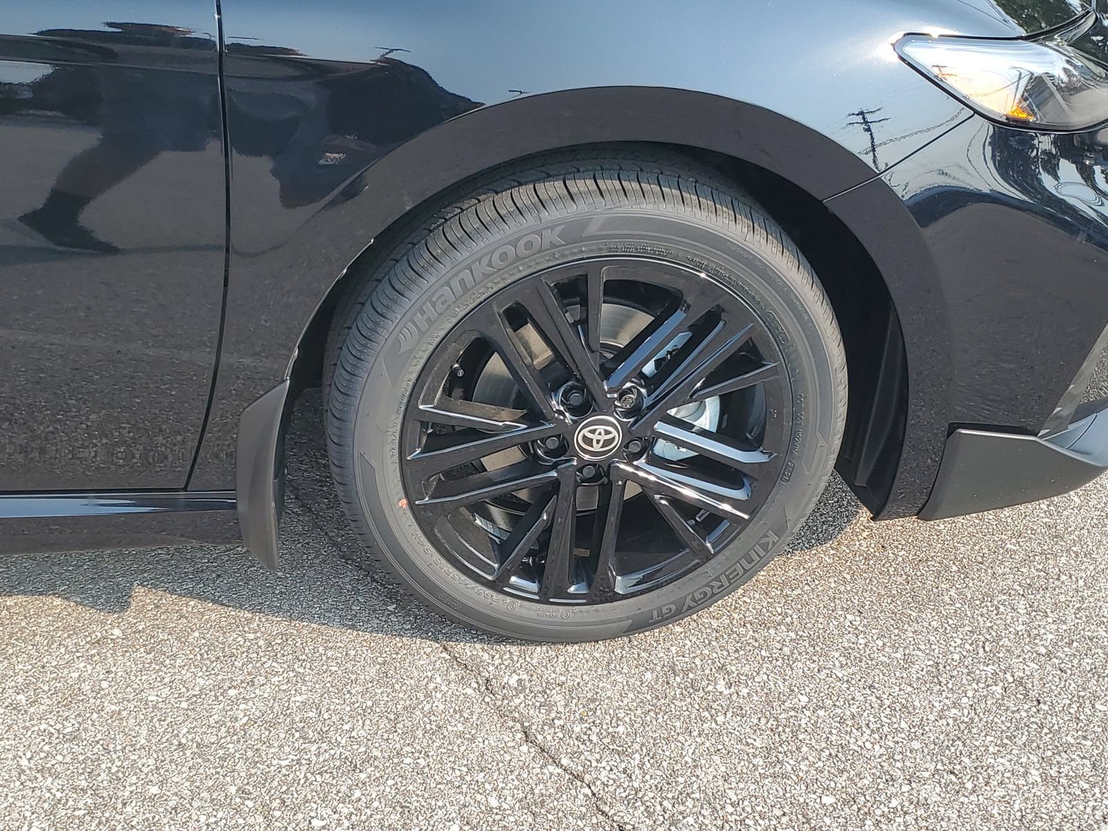 New 2026 Toyota Camry SE FWD image 6