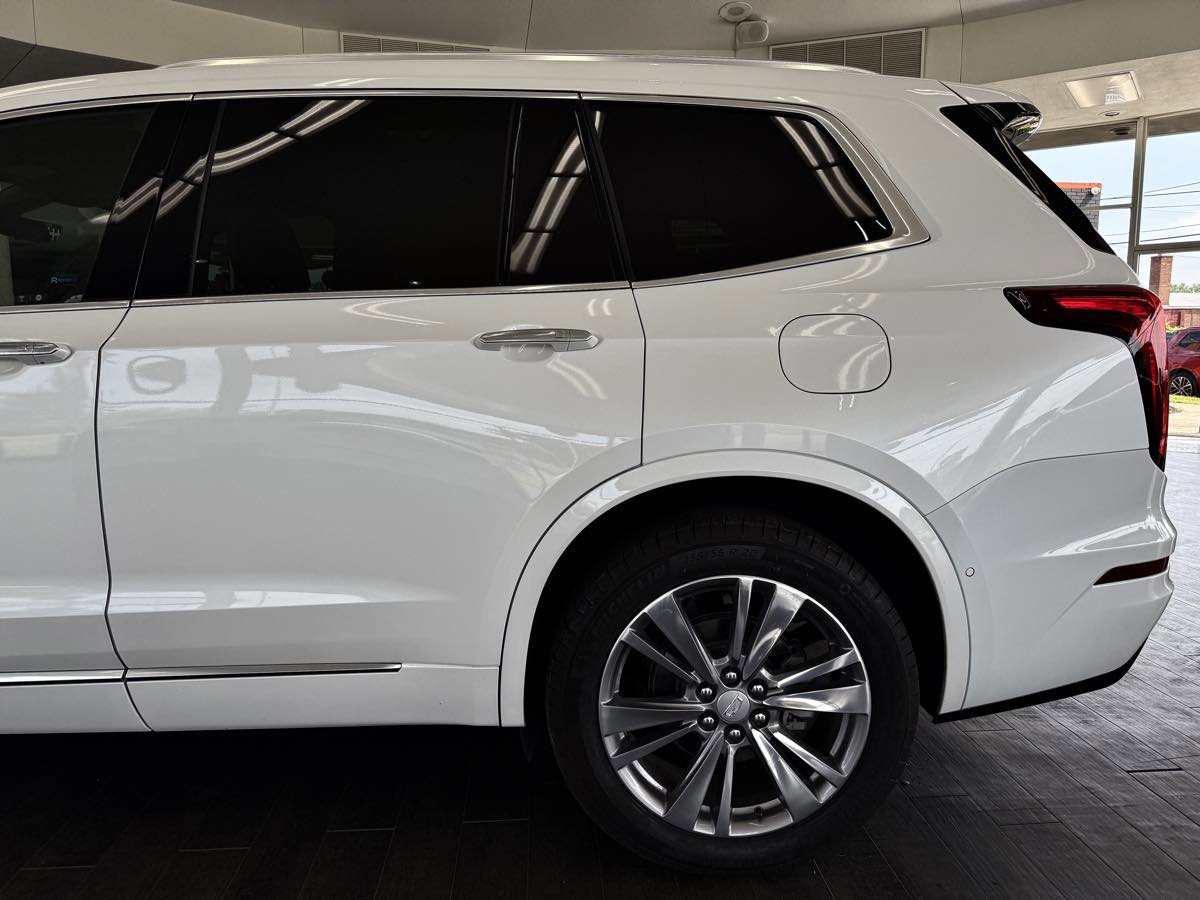 Used 2024 Cadillac XT6 Premium Luxury w/ Technology Package image 22