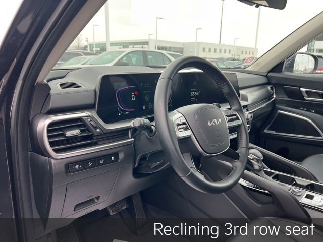 Certified 2025 Kia Telluride S image 10