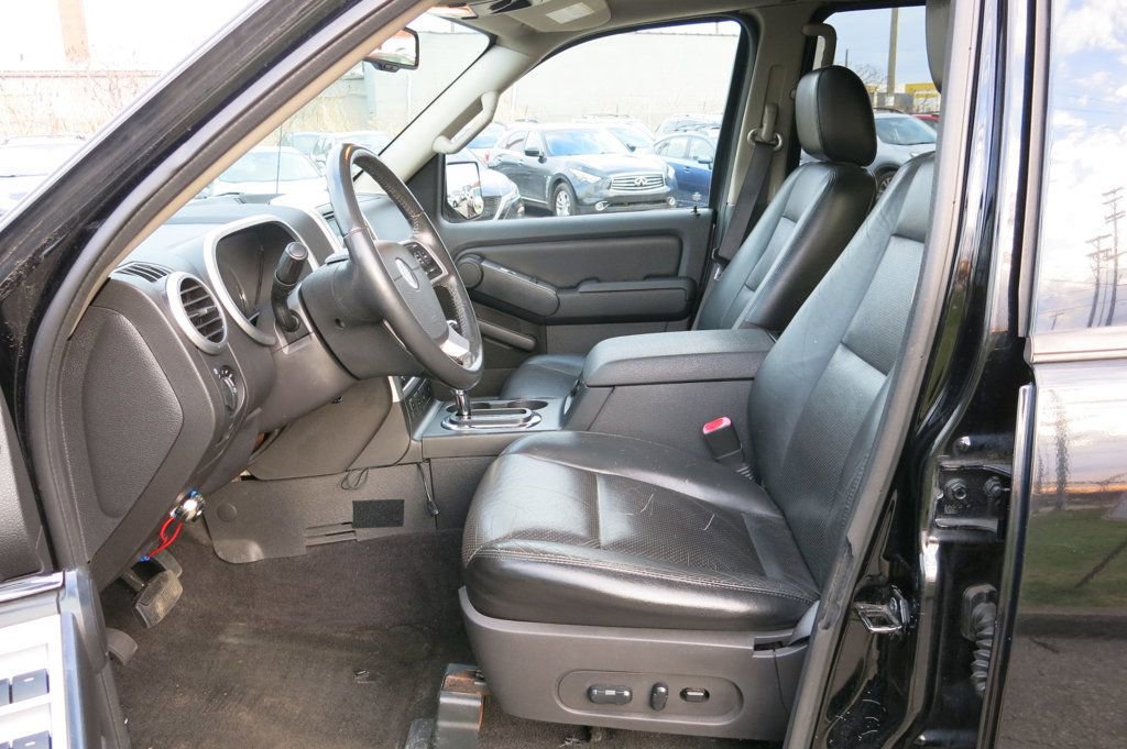 Used 2007 Mercury Mountaineer AWD image 13