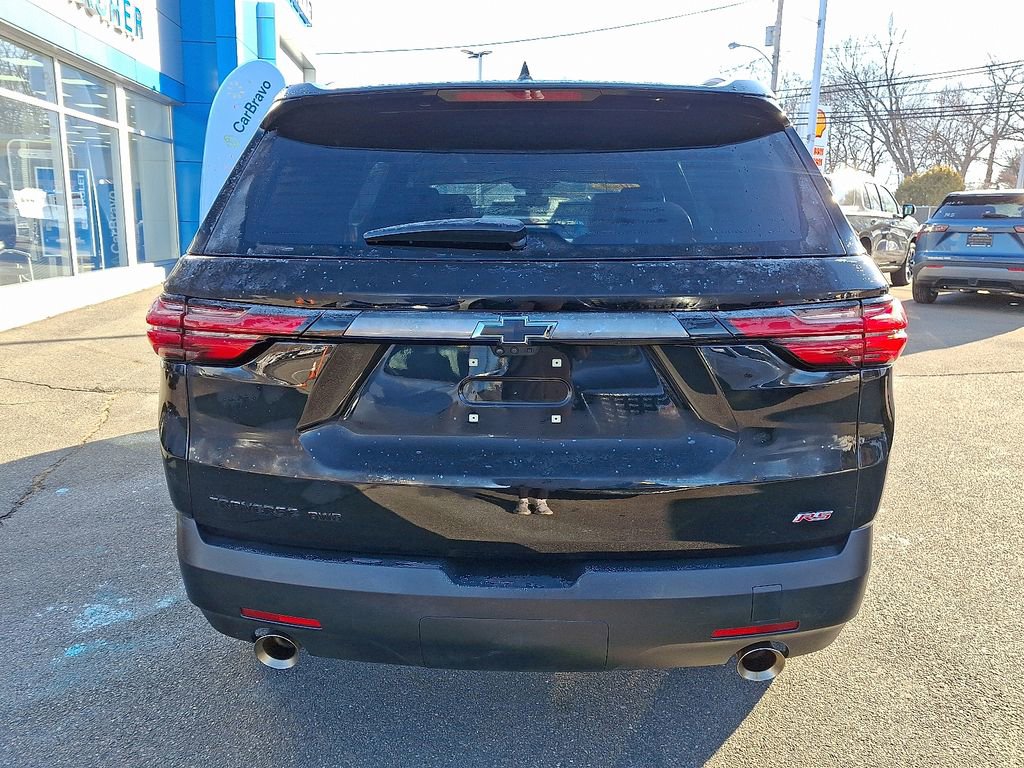 Used 2023 Chevrolet Traverse RS image 8