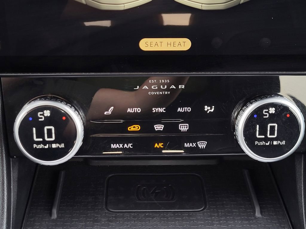 Used 2024 Jaguar F-PACE R-Dynamic S AWD/4WD image 11