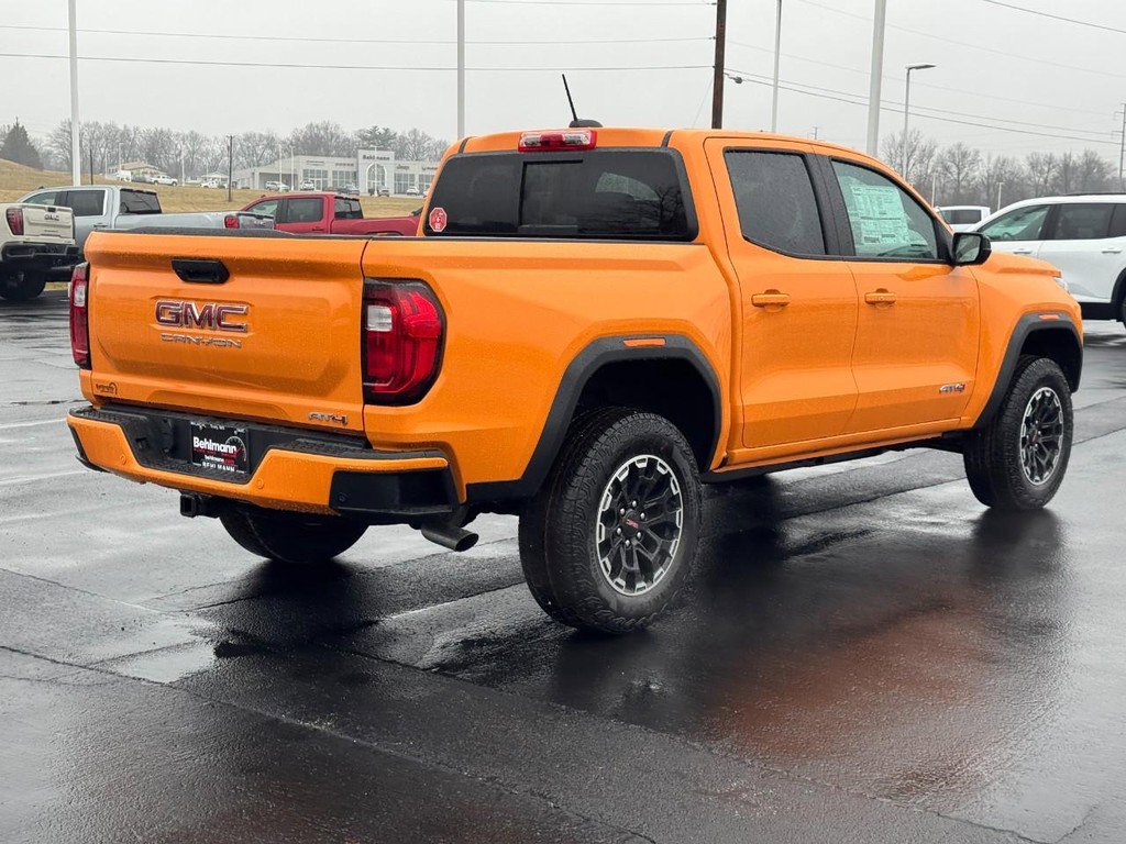 New 2026 GMC Canyon AT4 AWD/4WD image 4