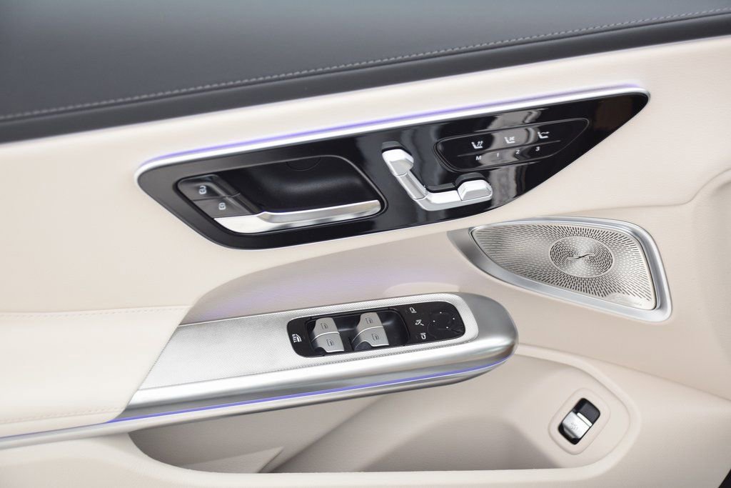 New 2026 Mercedes-Benz CLE 300 4MATIC Cabriolet image 17