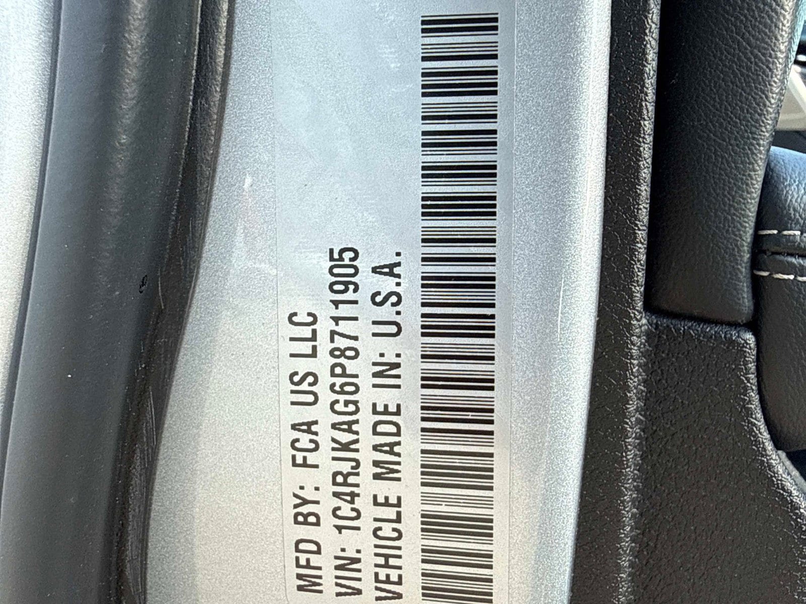 Certified 2023 Jeep Grand Cherokee L Laredo w/ Luxury Tech Group I AWD/4WD image 34