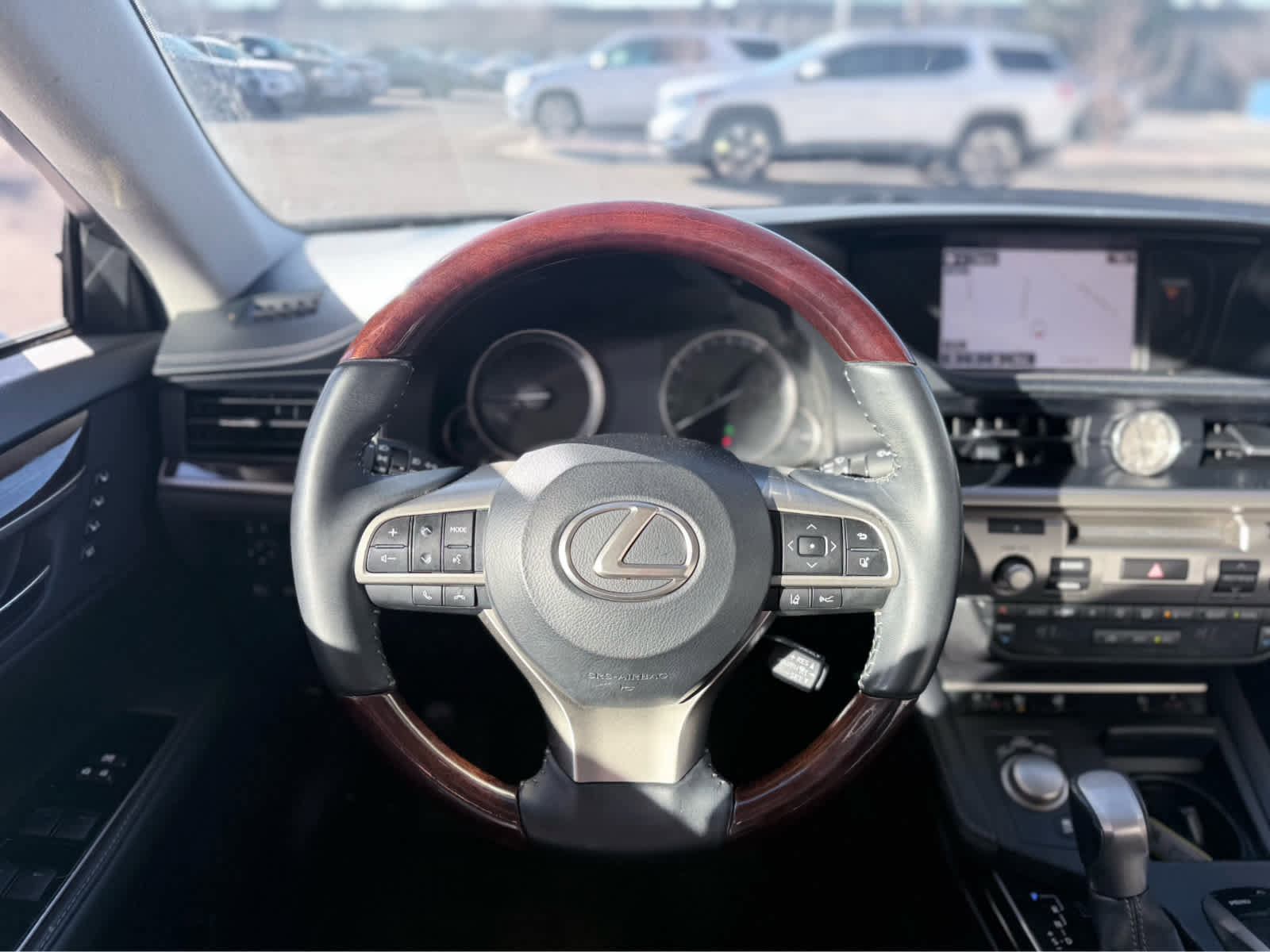 Used 2016 Lexus ES 350 w/ Navigation System Package image 16