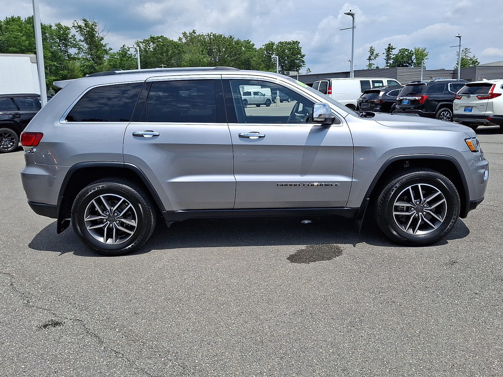 Used 2021 Jeep Grand Cherokee Limited w/ Trailer Tow Group IV AWD/4WD image 7