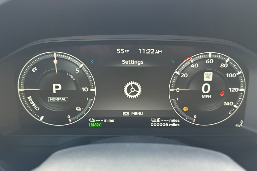 New 2025 Mitsubishi Outlander SE image 25