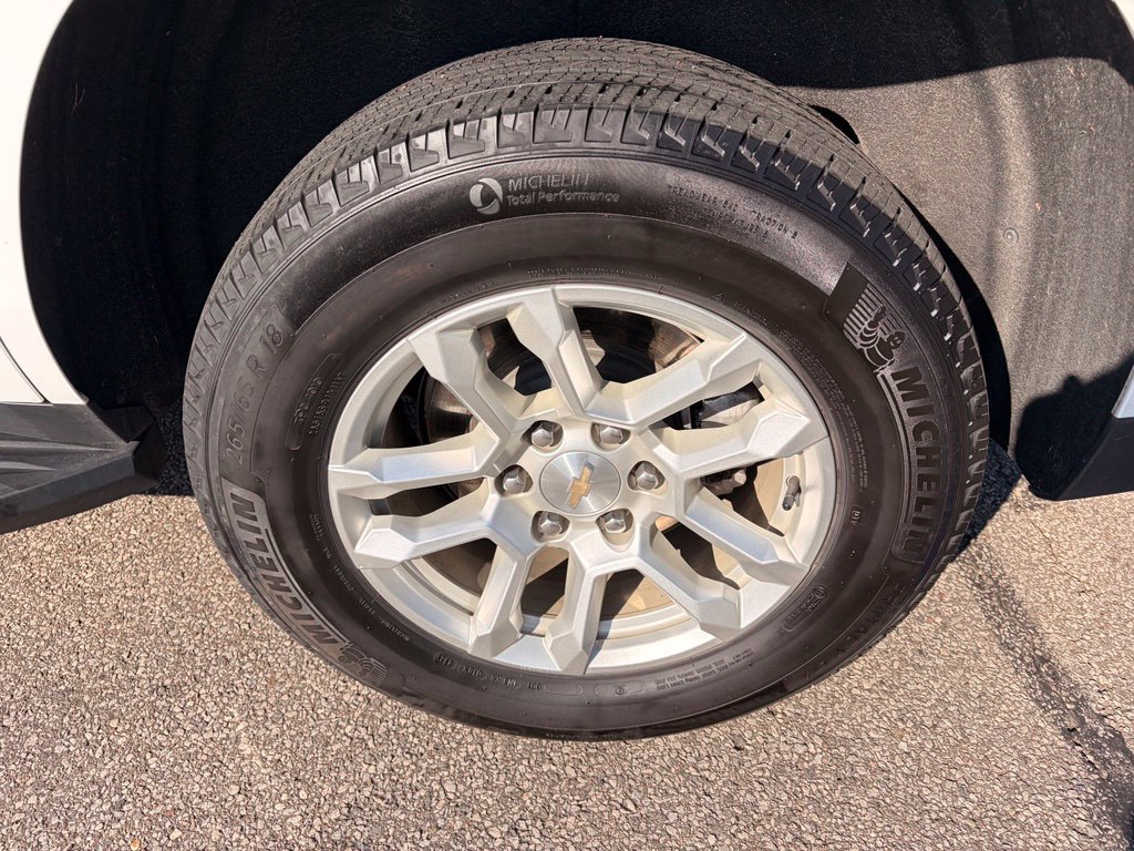 Used 2025 Chevrolet Tahoe LT AWD/4WD image 34