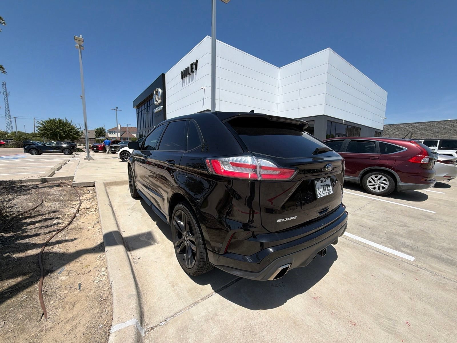 Used 2019 Ford Edge ST w/ Equipment Group 401A AWD/4WD image 17