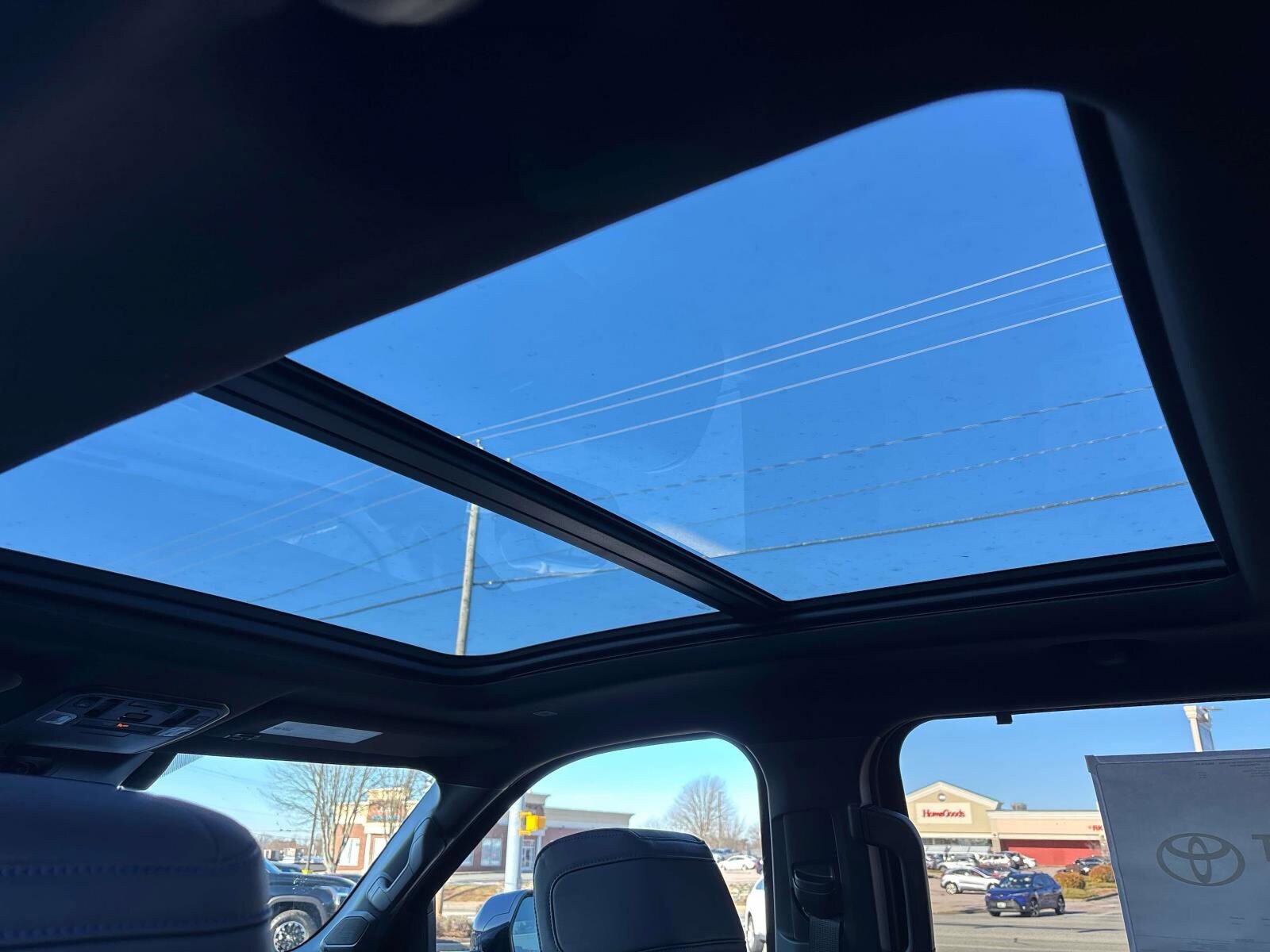New 2026 Toyota Tundra Platinum image 9
