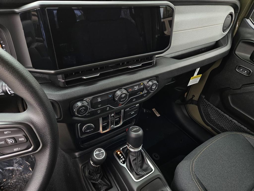 New 2026 Jeep Gladiator Sport image 16