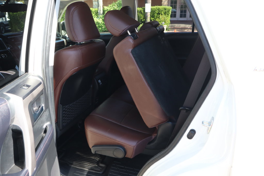 Used 2018 Toyota 4Runner Limited AWD/4WD image 43