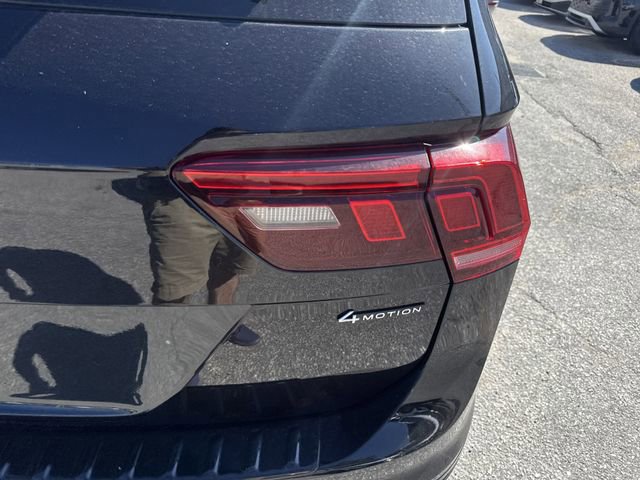 Used 2024 Volkswagen Tiguan SE R-Line image 37