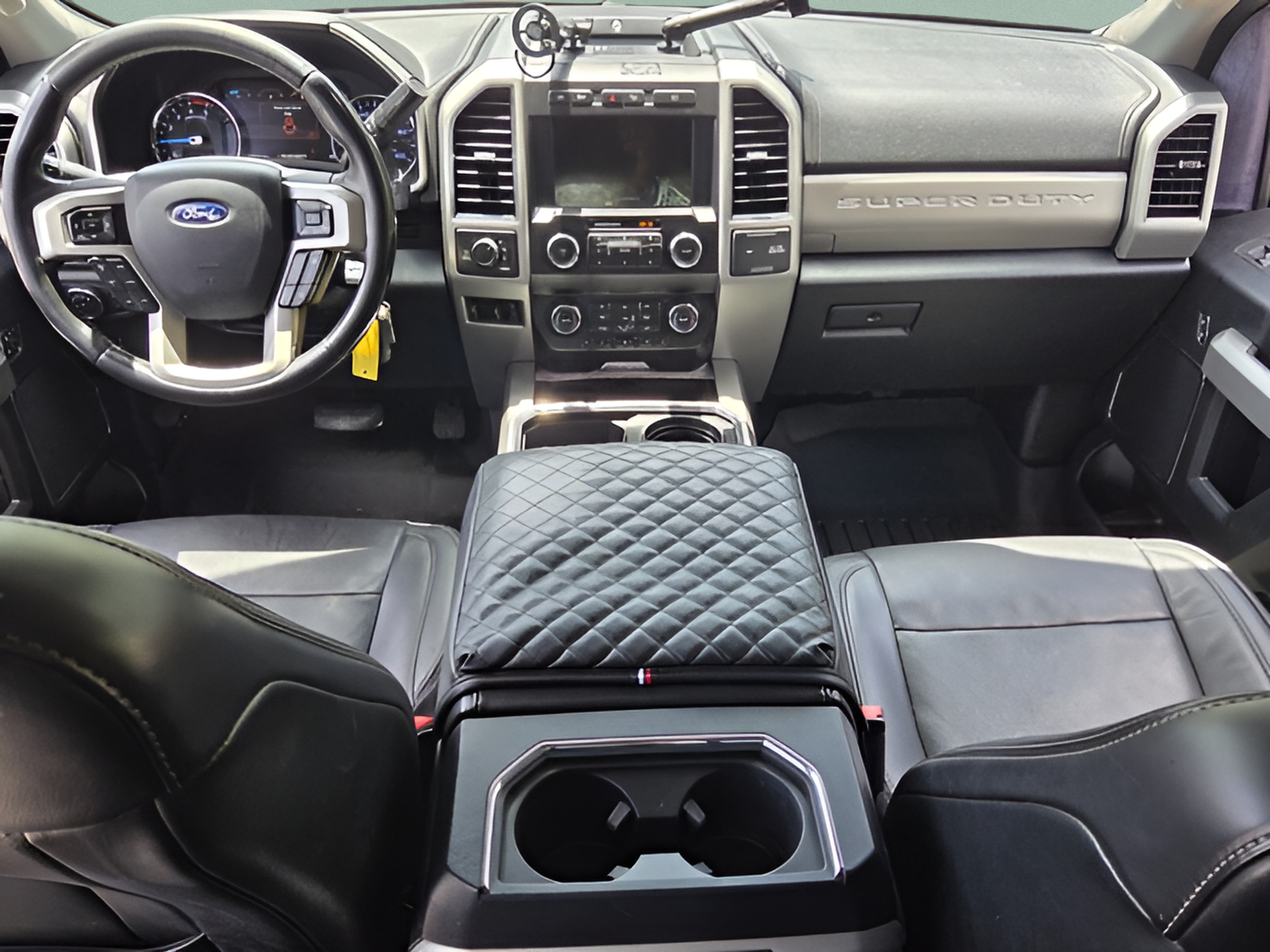 Used 2019 Ford F350 Lariat w/ Lariat Value Package AWD/4WD image 12