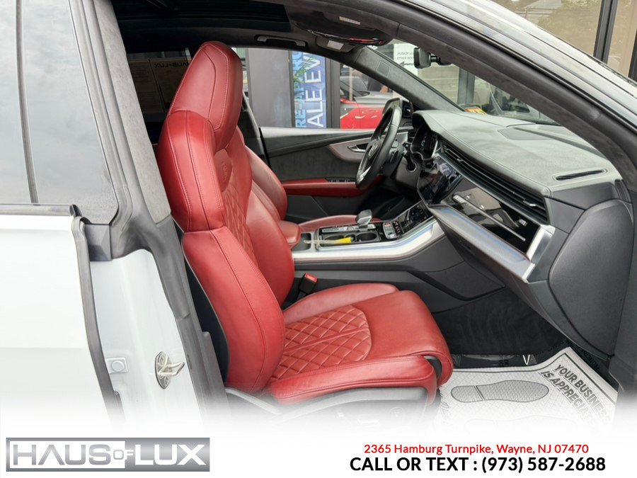 Used 2021 Audi SQ8 Prestige w/ Prestige Package AWD/4WD image 19