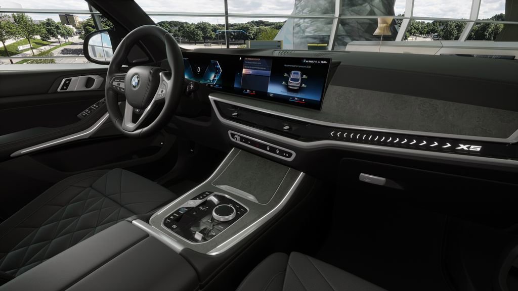 New 2026 BMW X5 xDrive50e image 37
