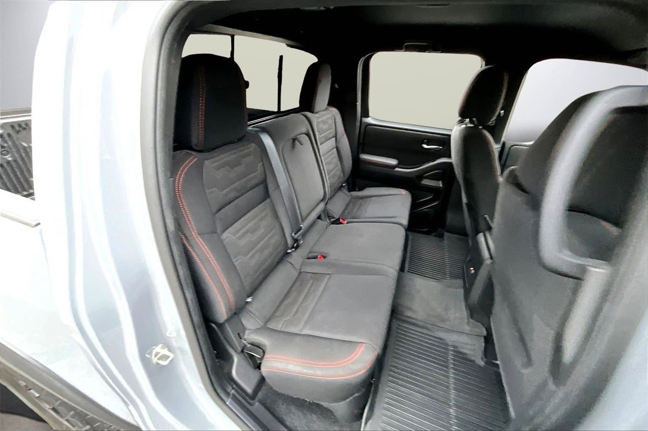 Used 2022 Nissan Frontier PRO-4X w/ Off-Road Protection Package image 23