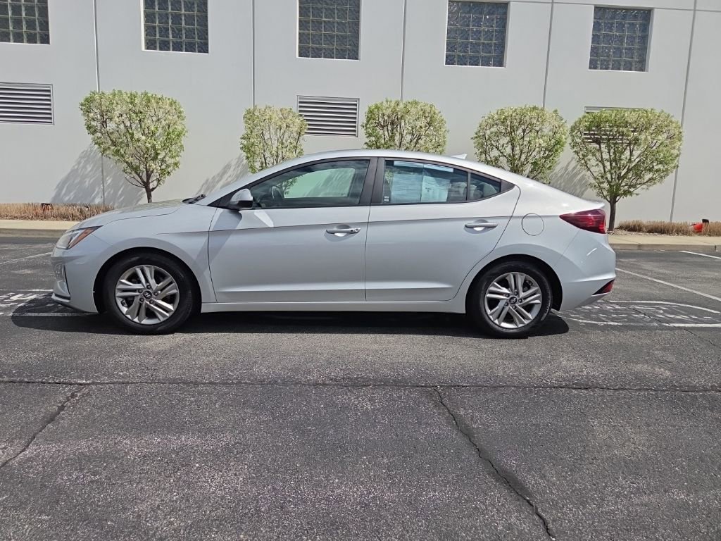 Used 2019 Hyundai Elantra Value Edition FWD image 3