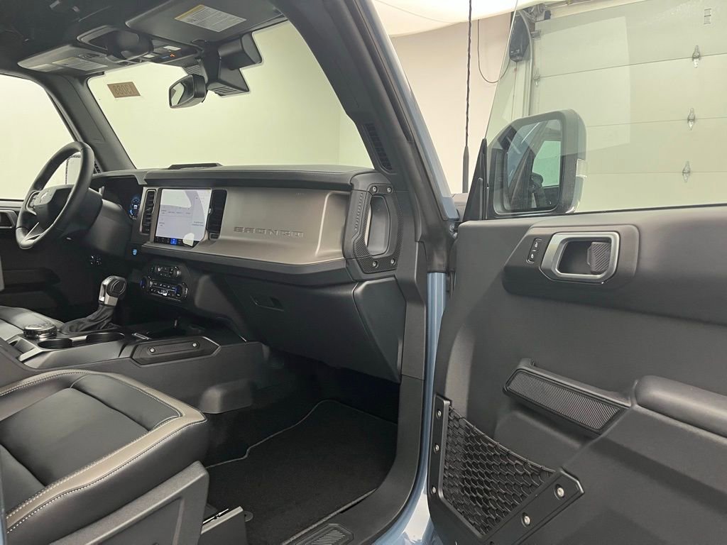 New 2025 Ford Bronco Outer Banks image 23